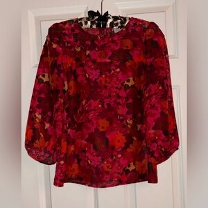 EUC Top: A-Line, Floral, Peasant Style, Full Sleeve, Petites 0 or 2